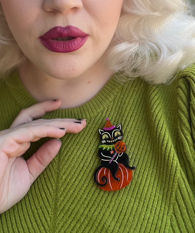lolligagger johanna parker halloween cat brooch