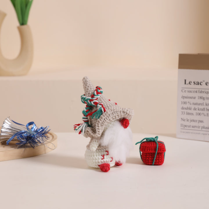 Christmas Gnome with White Hat Amigurumi DIY Crochet Kit Wizardi F07N8-M109