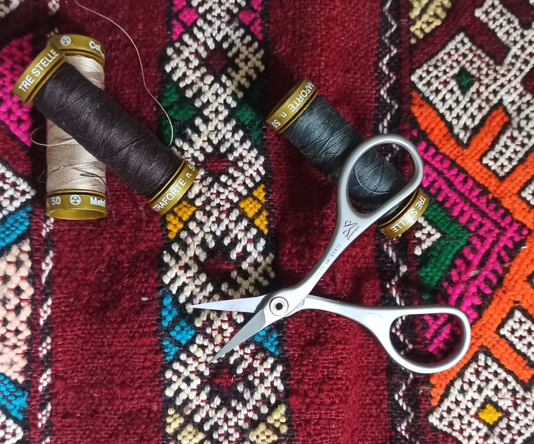 Embroidery Scissors Straight blade - Ring Lock System Line T19100334IS  11514