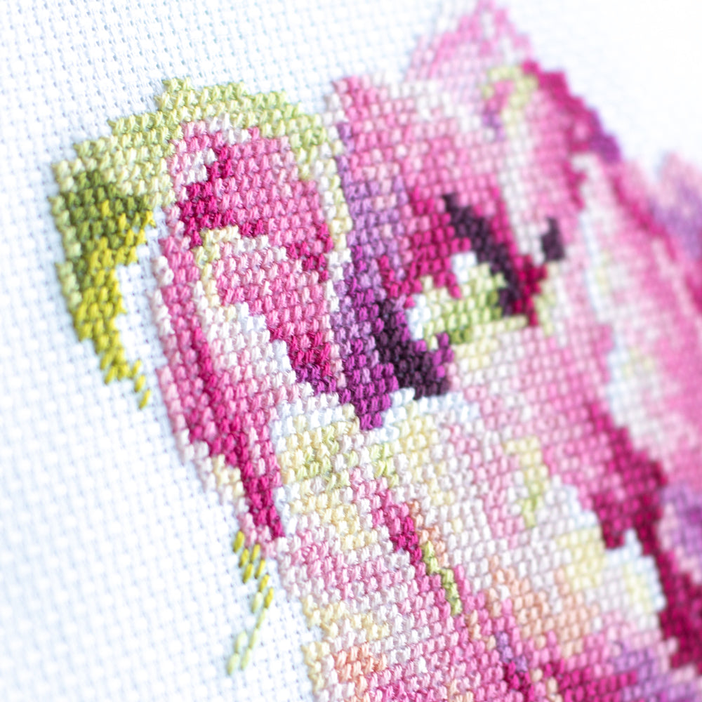 Pink Tulip 150-013 Counted Cross-Stitch Kit
