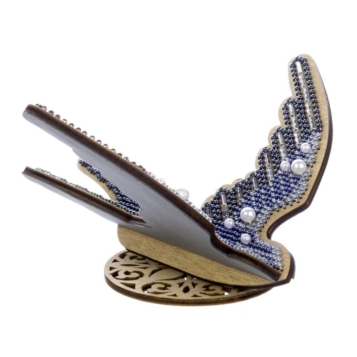 Wooden Bead Embroidery Kit – “Swallow” FLK-583