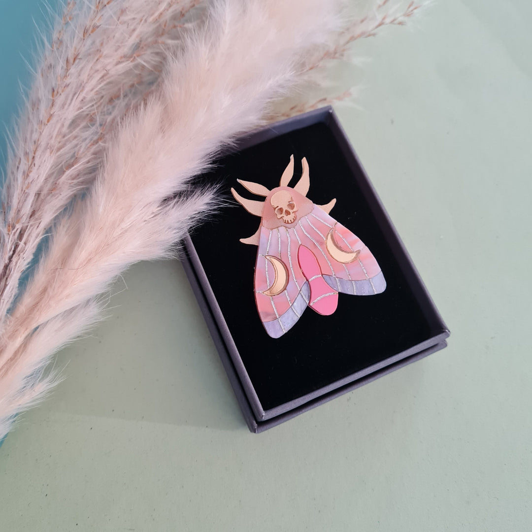 Mystic Moon Moth Pin – Coral Sunset