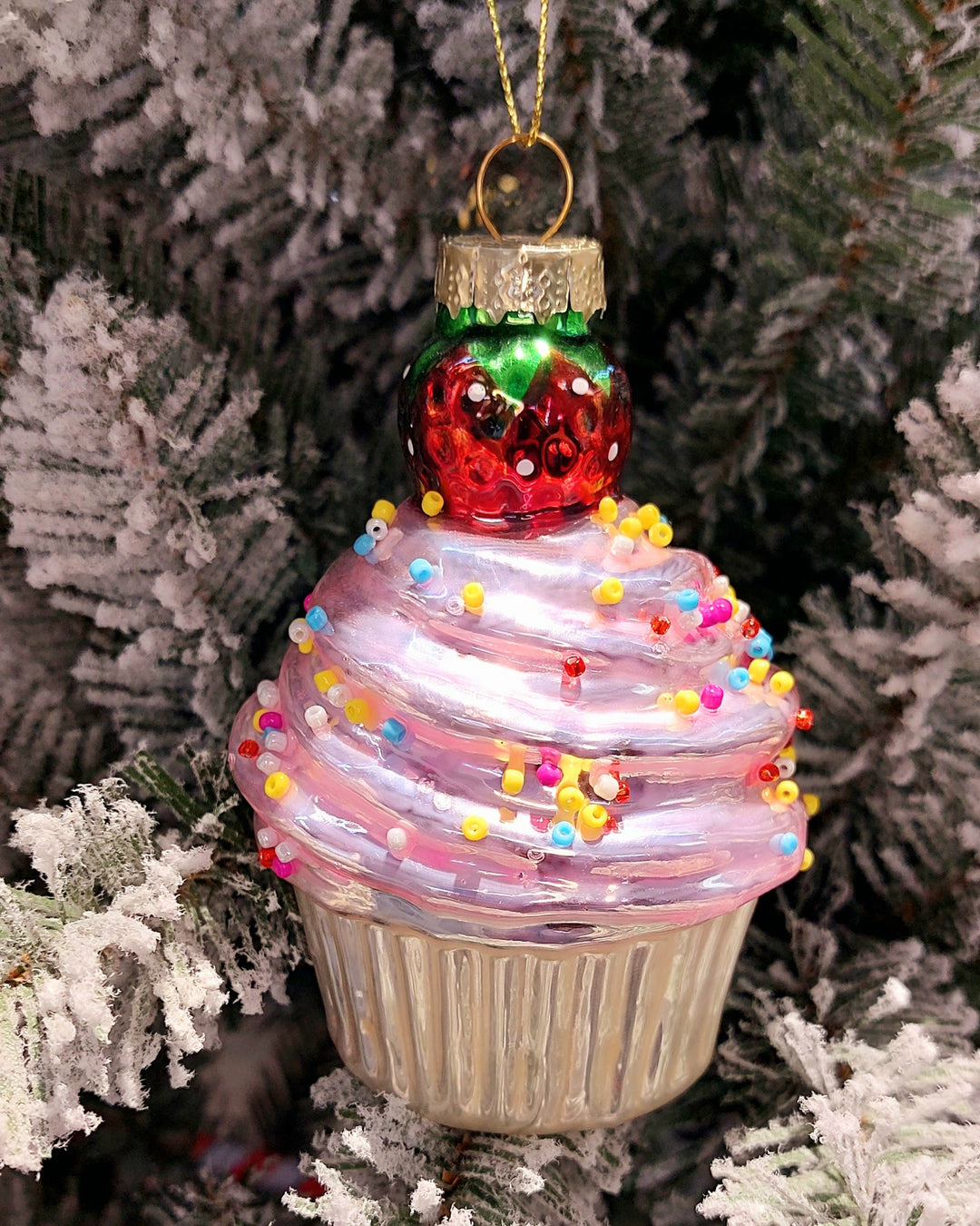 Sprinkled Cupcake Christmas Glass Ornament by Wizardi F07M3-33 HB-SY25354