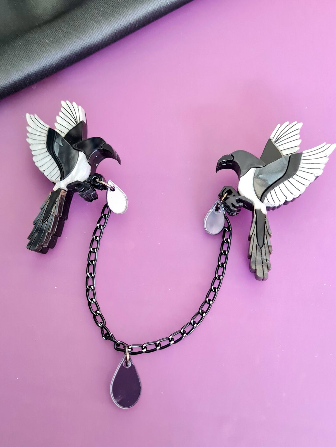 Mystic Magpie Collar Clip Brooch Set