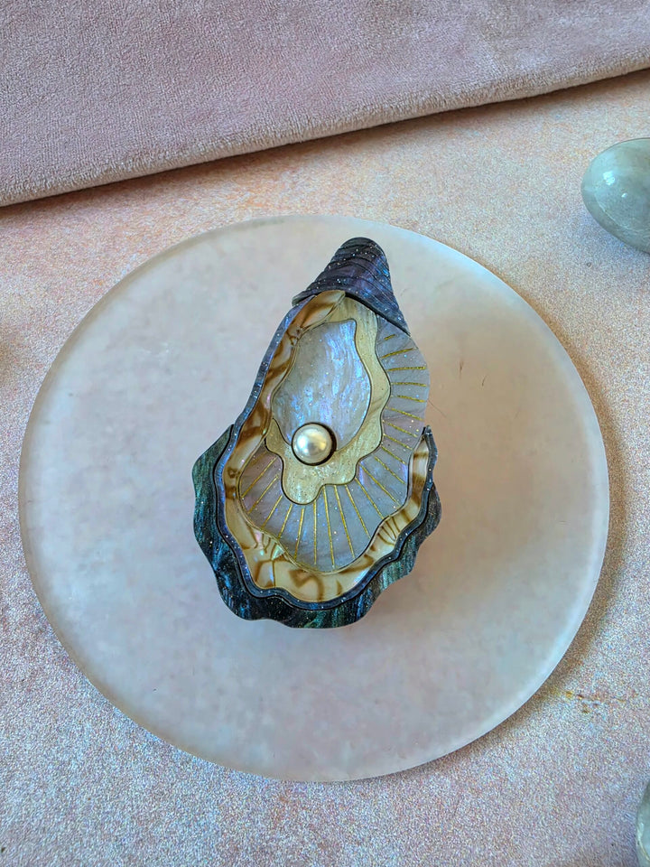 Oyster Shell Pearl Ocean Statement Brooch or Pendant