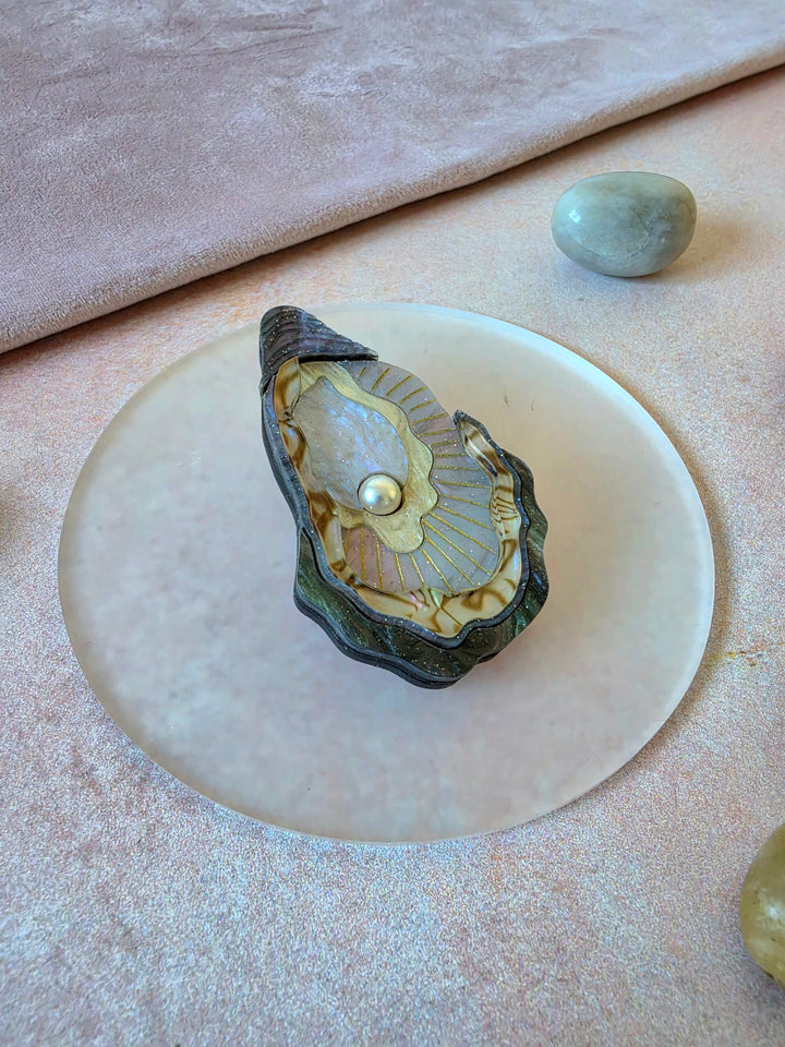 Oyster Shell Pearl Ocean Statement Brooch or Pendant