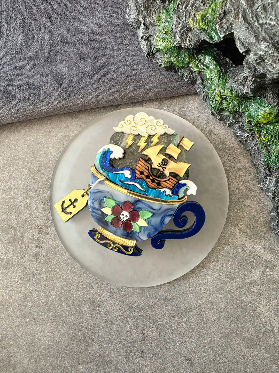 Storm in a Teacup Brooch or Necklace