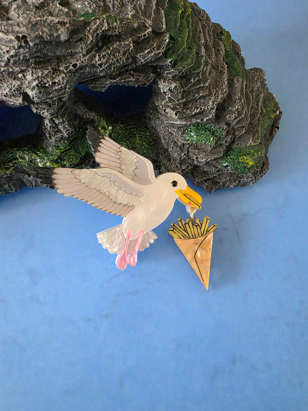 Flying Seagull Herring Gull Chip Thief Brooch