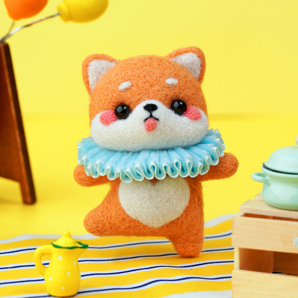 Puppy Needle Felting Kit. Wizardi DIY Wool Craft Kit F07N8-W182