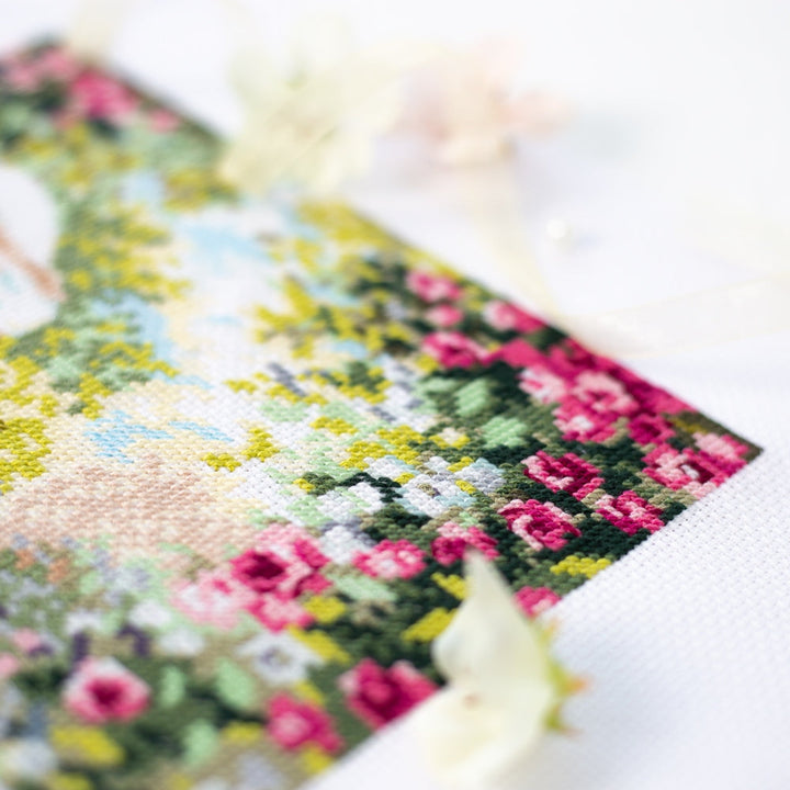 The Rotunda 210-066 Counted Cross-Stitch Kit