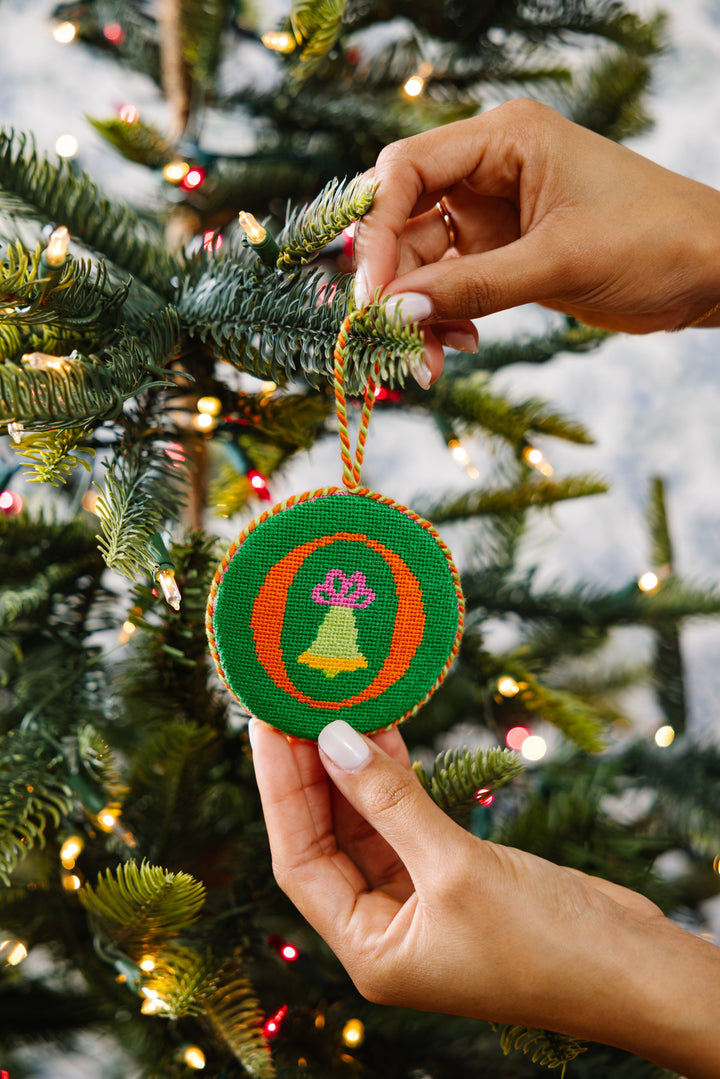 Needlepoint Monogram Ornament - O