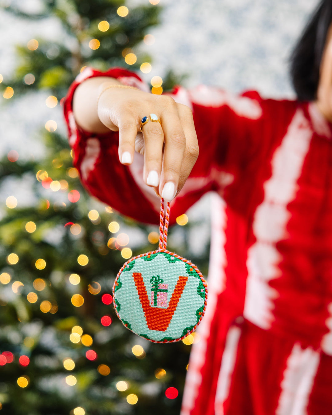 Needlepoint Monogram Ornament - V