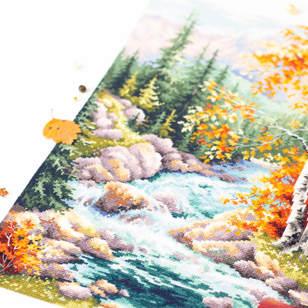 Mountain Creek 250-330 Counted Cross-Stitch Kit