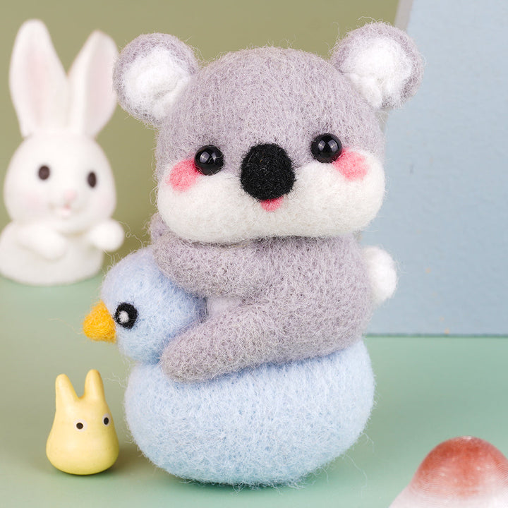 Koala Needle Felting Kit. Wizardi DIY Wool Craft Kit F07N8-W284