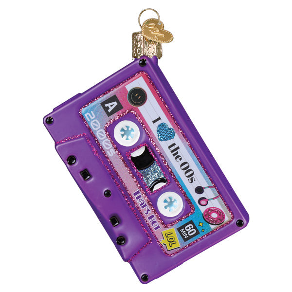 I Love The 00s Ornament