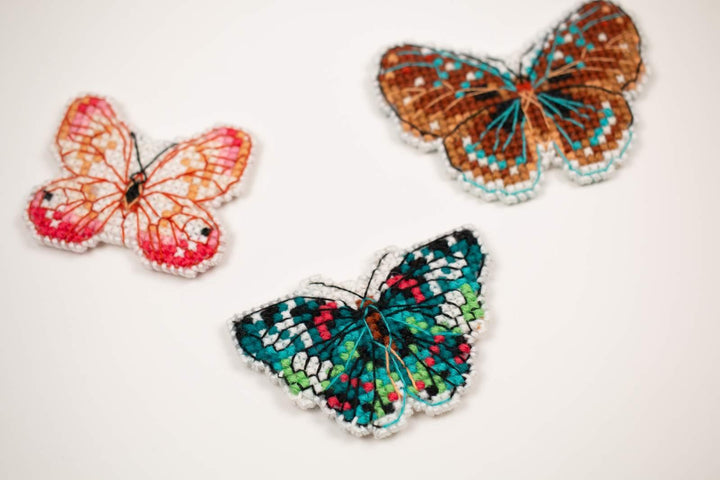 Soaring Butterflies R1997AC Counted Cross Stitch Kit