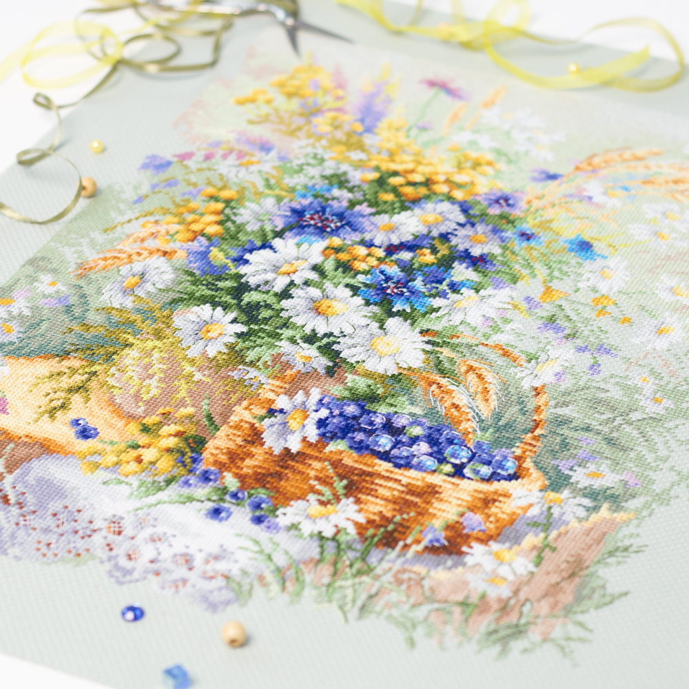 On the Forest Glade 510-230 Counted Cross-Stitch Kit