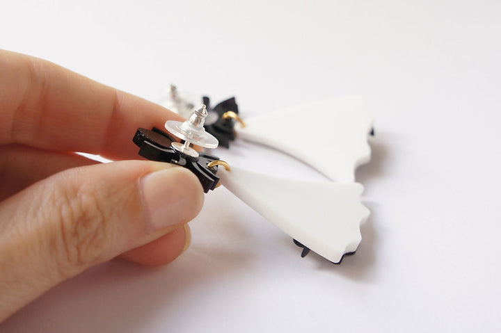 Spider Web Earrings by Laliblue