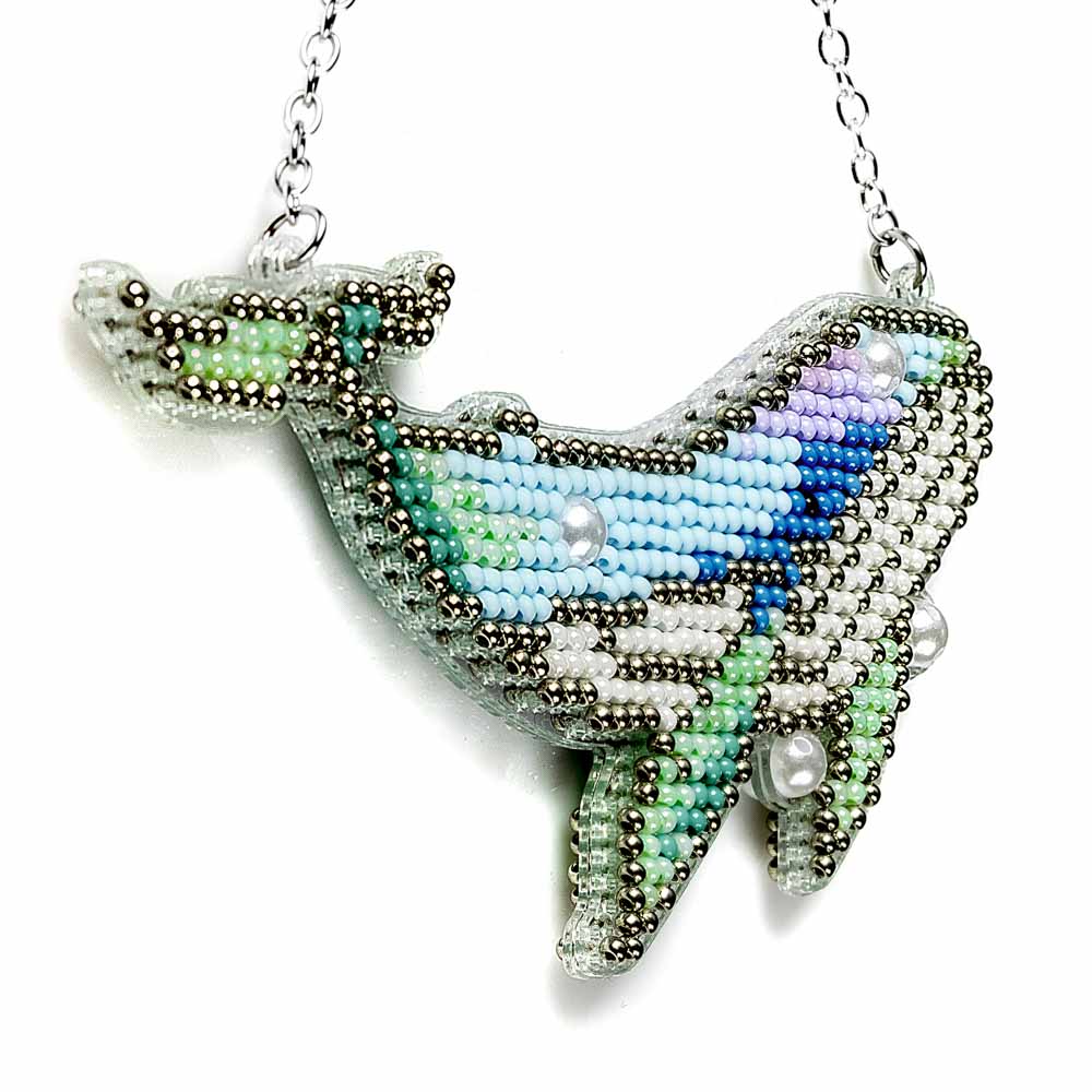 Set for embroidery with beads on a plastic base FLPL-097