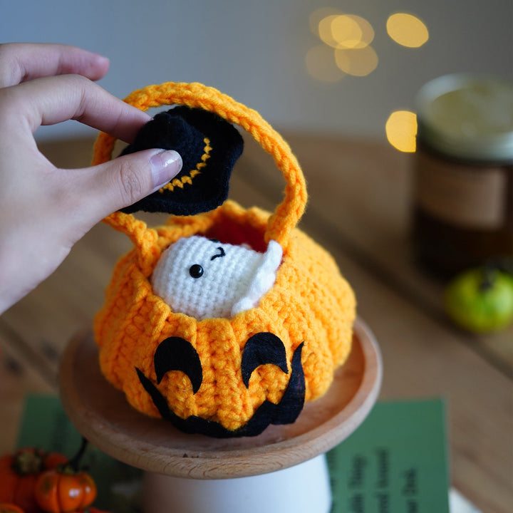 Pumpkin with Little Ghost. Halloween Amigurumi DIY Crochet Kit Wizardi F07N8-M102