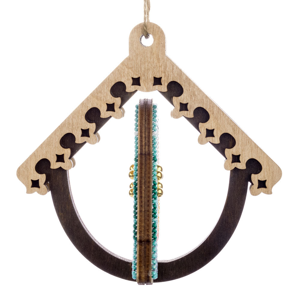 Wooden Bead Embroidery Kit – “Bird In Birdhouse” FLK-580