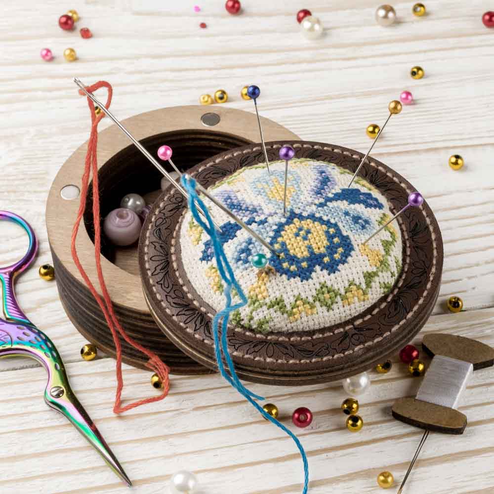 Pincushion Kit – “Irises” FLTL-081