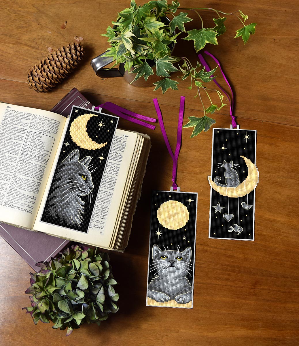 Counted cross stitch kit with plastic canvas Bookmarks "Cats at Night" set of 3 designs 8713