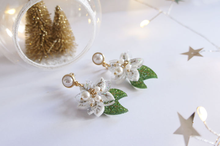 Winter Flowers Earrings by Laliblue