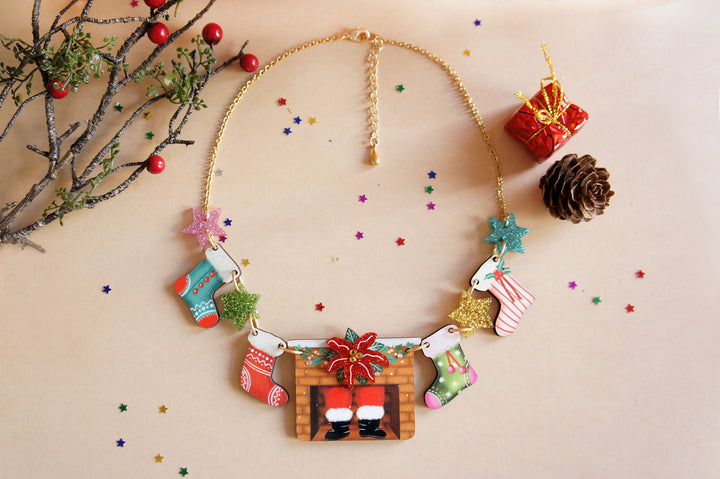 Christmas Chimney with Stockings Necklace