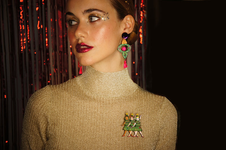 Christmas Dance Brooch by Laliblue