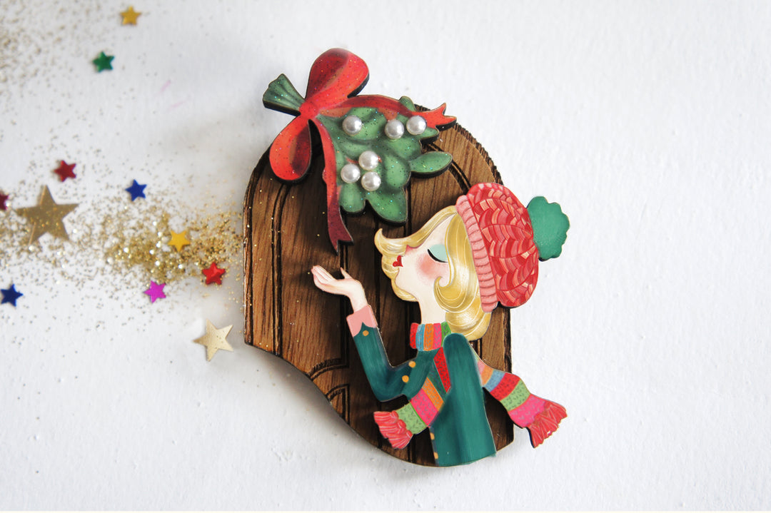 Kiss Me Under the Mistletoe Brooch by Laliblue
