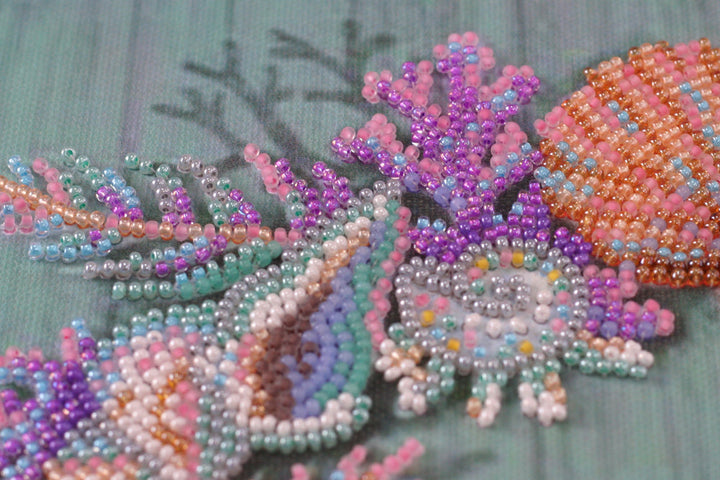 Bead Embroidery Kit - Wreath of shells