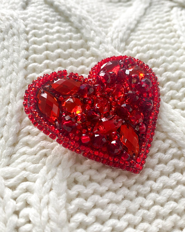 Little Heart Bead Embroidery Brooch Decoration Kit by Abris Art AD-245