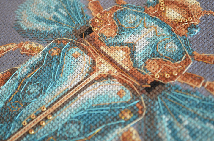 Counted Cross-stitch kit - Artifact of time AH-248