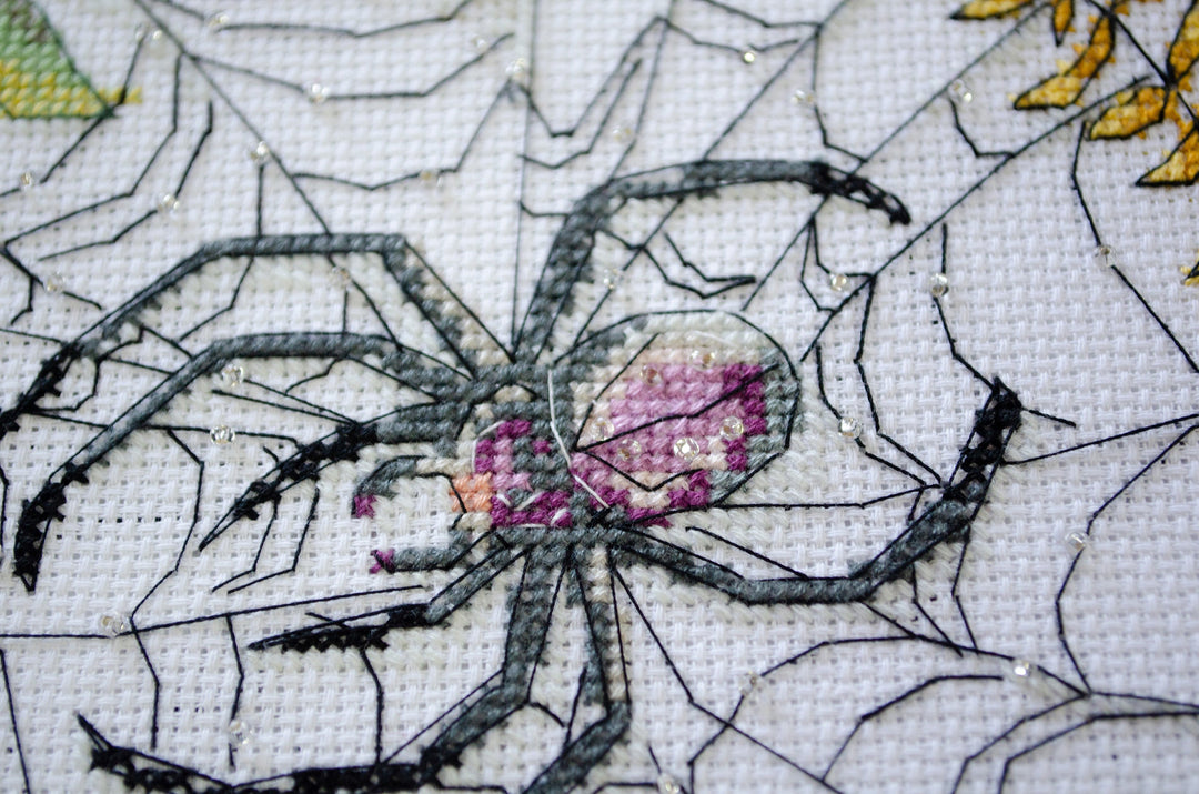 Cross-stitch kit - Lace of the Invisible World AH-266