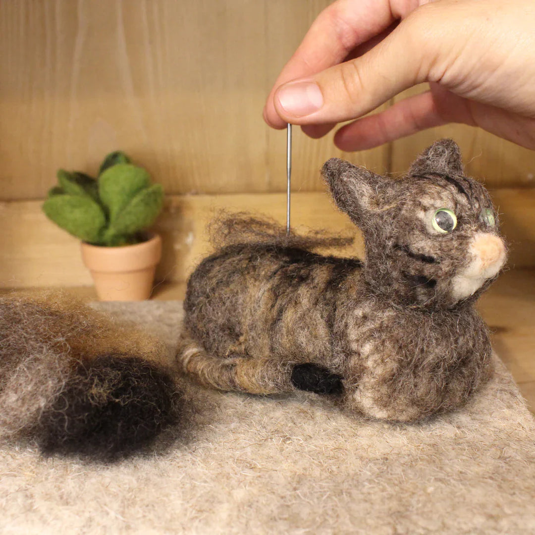 Realistic Cat Loaf Needle Felting Kit by The Makerss KTS-RealisticCatLoaf-Complete