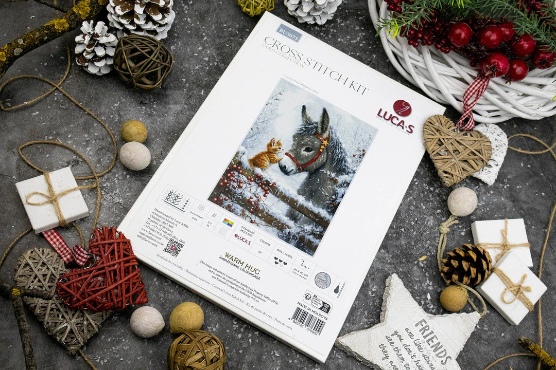 Warm Hug BU5075L Counted Cross-Stitch Kit