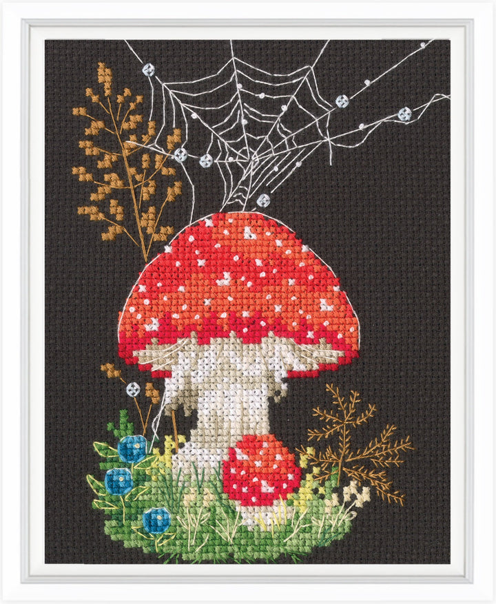Forest decorations C437 Counted Cross Stitch Kit