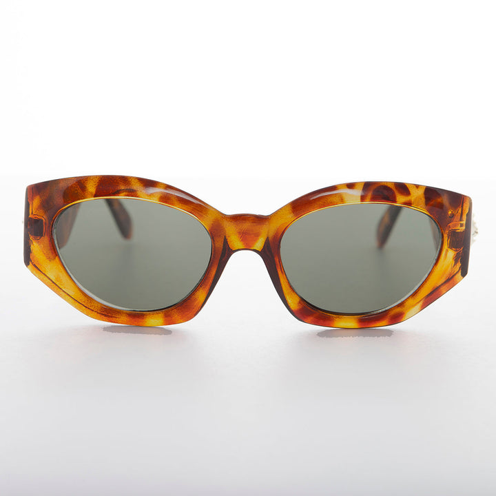 Women's Fashion Cat Eye Sunglass with Gold Emblem - Diva