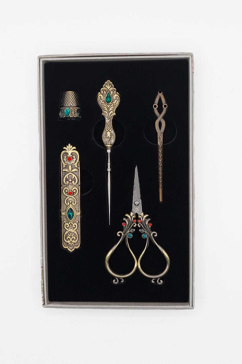 Craft Scissors for Felting & Embroidery Wizardi F07-M13-3-bronze