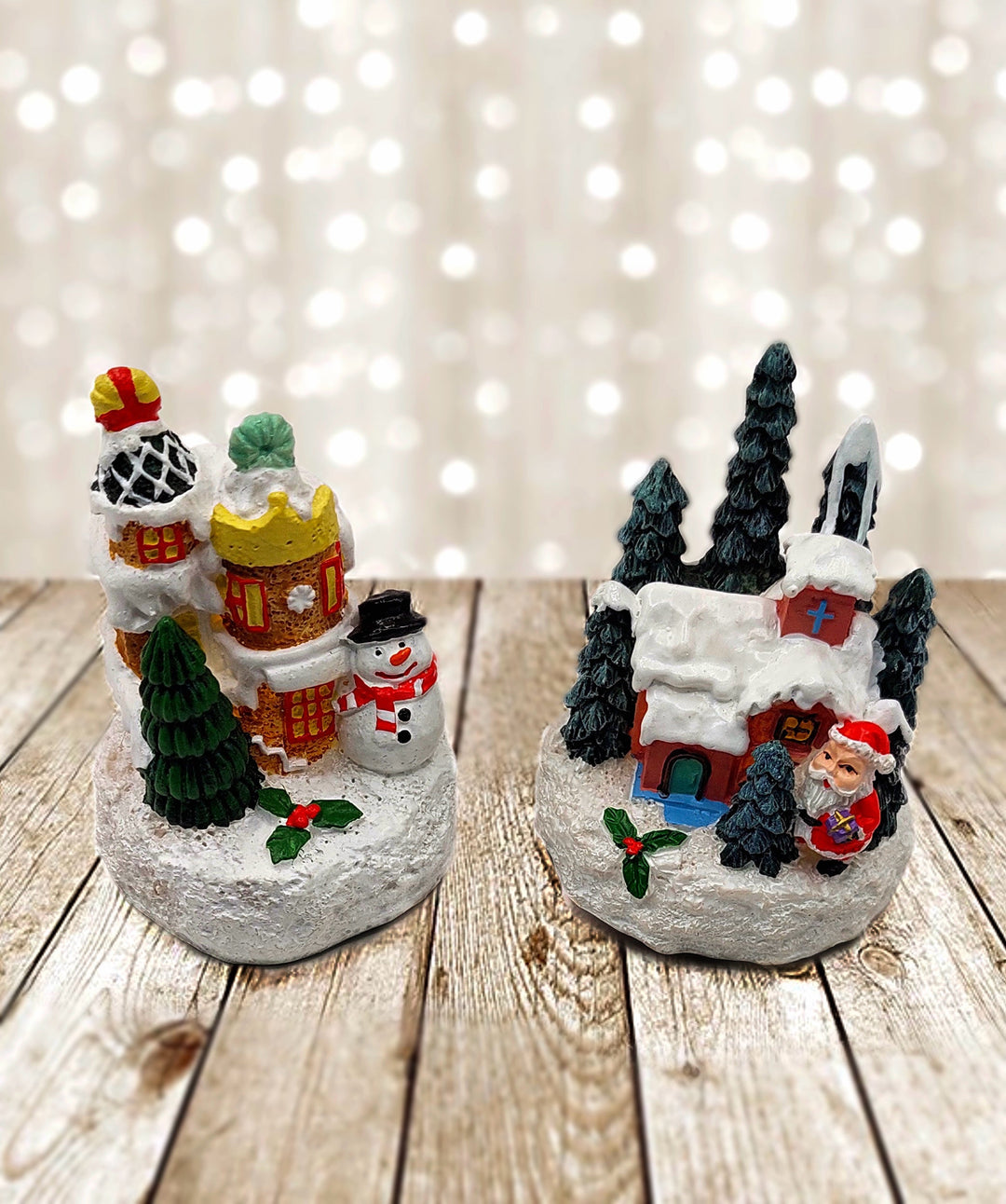 Festive House with Santa. Christmas Village Wizardi F07-N1-3-Y26A