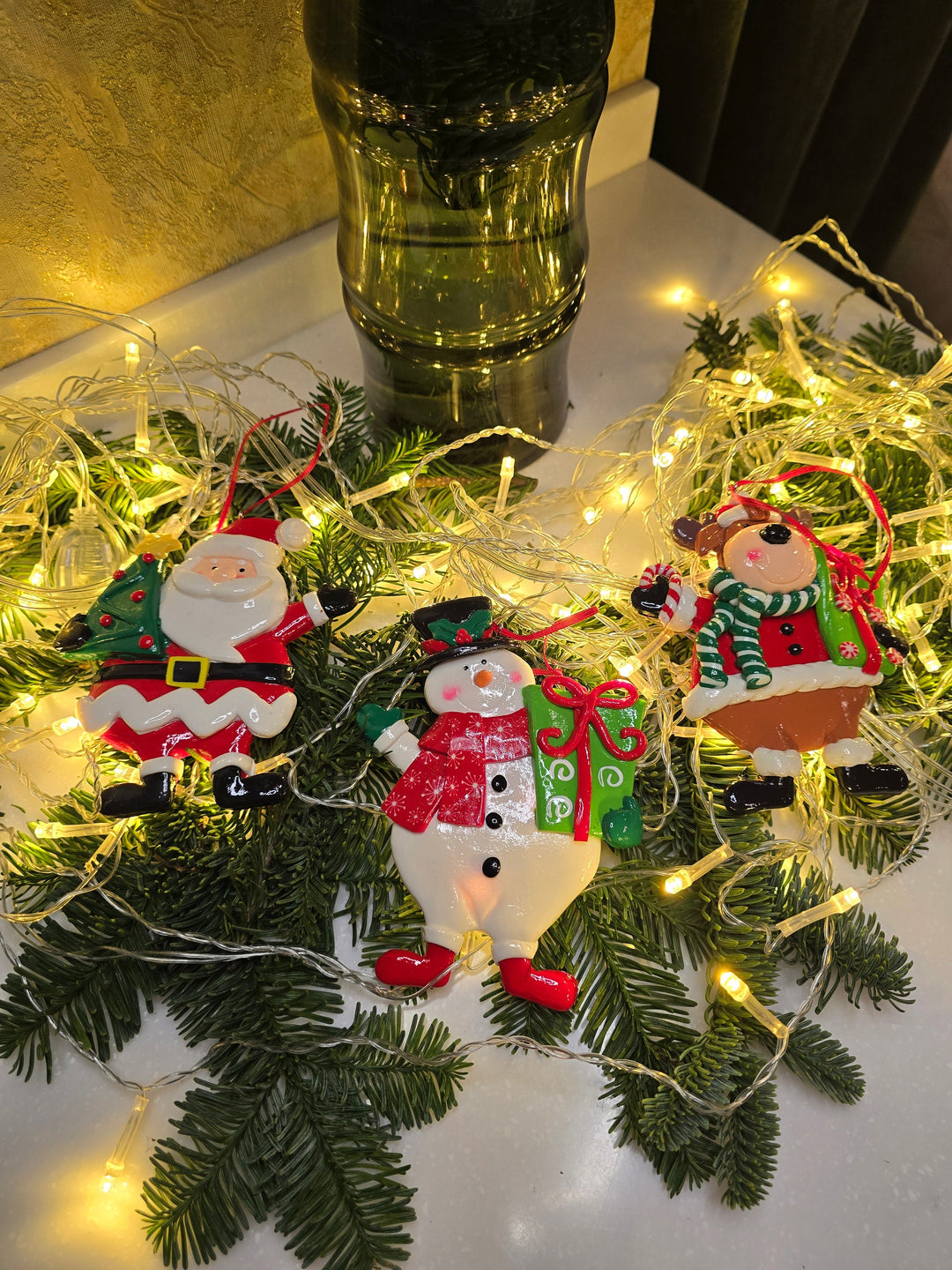 Christmas Ornament - Glossy Gingerbread Reindeer. Wizardi Festive Decoration F07-N2-13-SEE203C