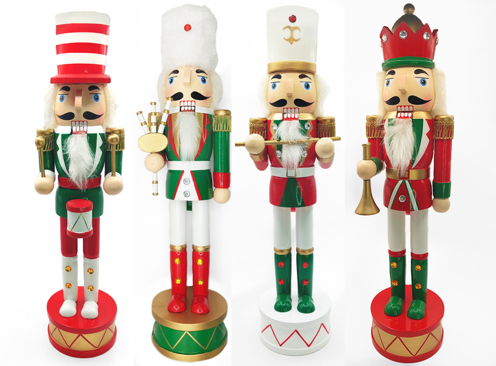Christmas Nutcracker the Trumpeter. Wizardi Classic Wooden Festive Decoration F07M14-32-N01819D