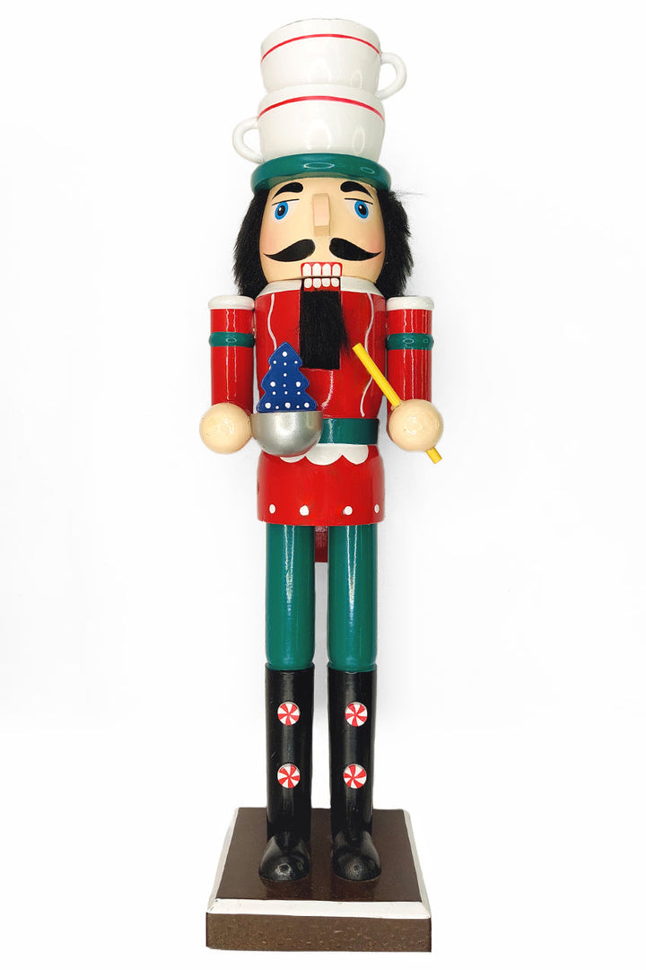 Christmas Nutcracker with the Christmas Tree. Wizardi Classic Wooden Festive Decoration F07M14-41-N01058A