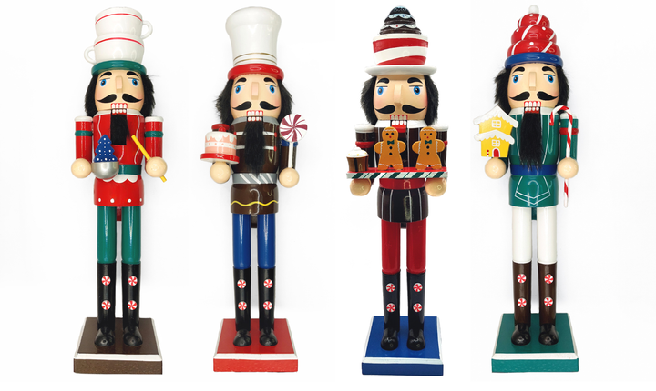 Christmas Nutcracker with a Little House. Wizardi Classic Wooden Festive Decoration F07M14-41-N01058D