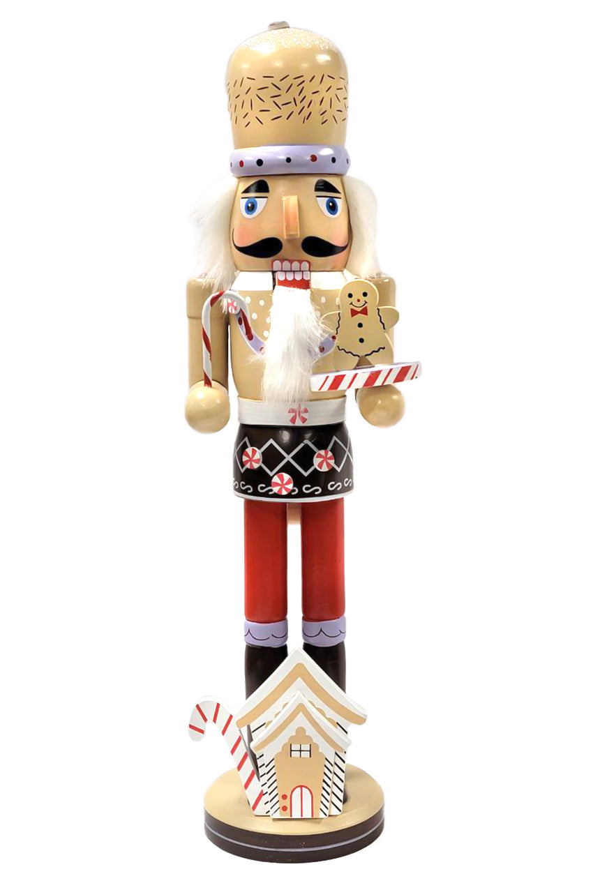 Christmas Nutcracker with a Cookie. Wizardi Classic Wooden Festive Decoration F07M14-43-XC4617A