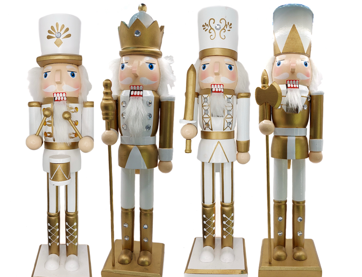 Christmas Nutcracker the Axeman. Wizardi Classic Wooden Festive Decoration F07M14-45-N01315D