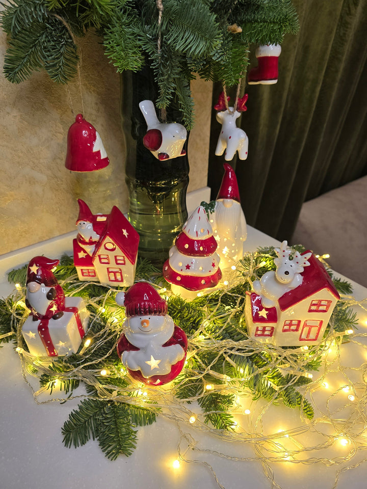 Wooden Nutcracker Decoration by Wizardi F07N7-16