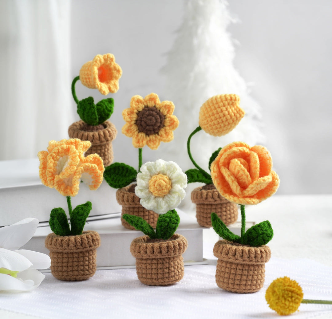 Yellow Flowers. Potted Flower Amigurumi DIY Crochet Kit Wizardi F07N8-M19
