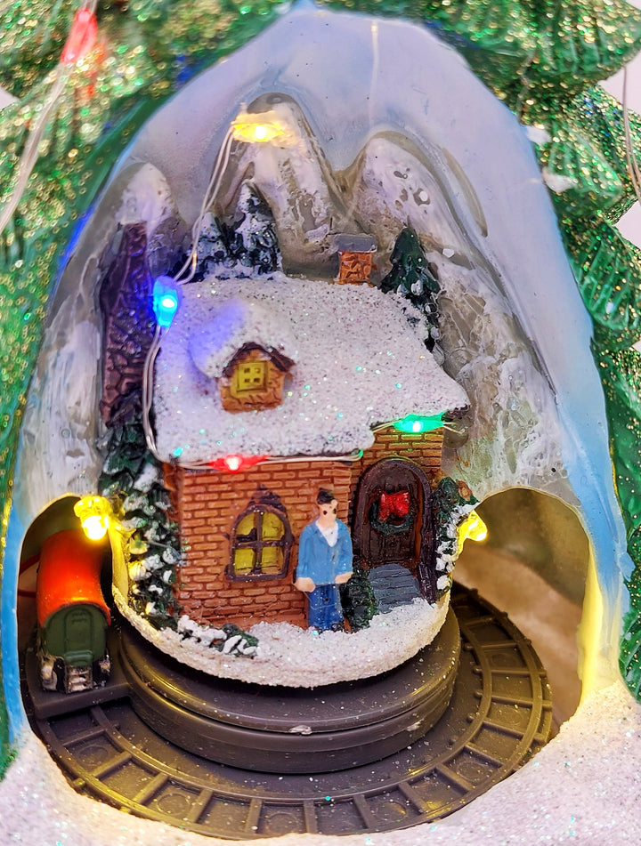 Christmas Tree with Winter Cottage and Train. Christmas Village Wizardi F07-N1-14-2309